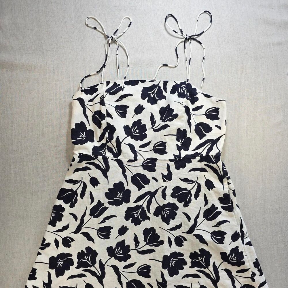 Old Navy Linen Blend Mini Sundress Navy Ivory Floral Large Tie Straps